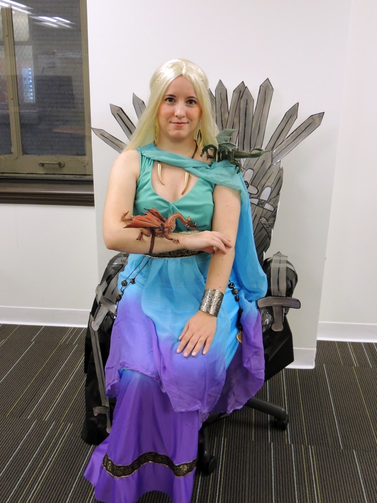 DIY Daenerys Targaryen Costume | Erin Thedwall